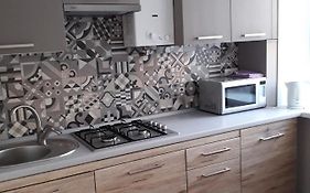 Сдам квартиру посуточно Белая Церковь (центр)